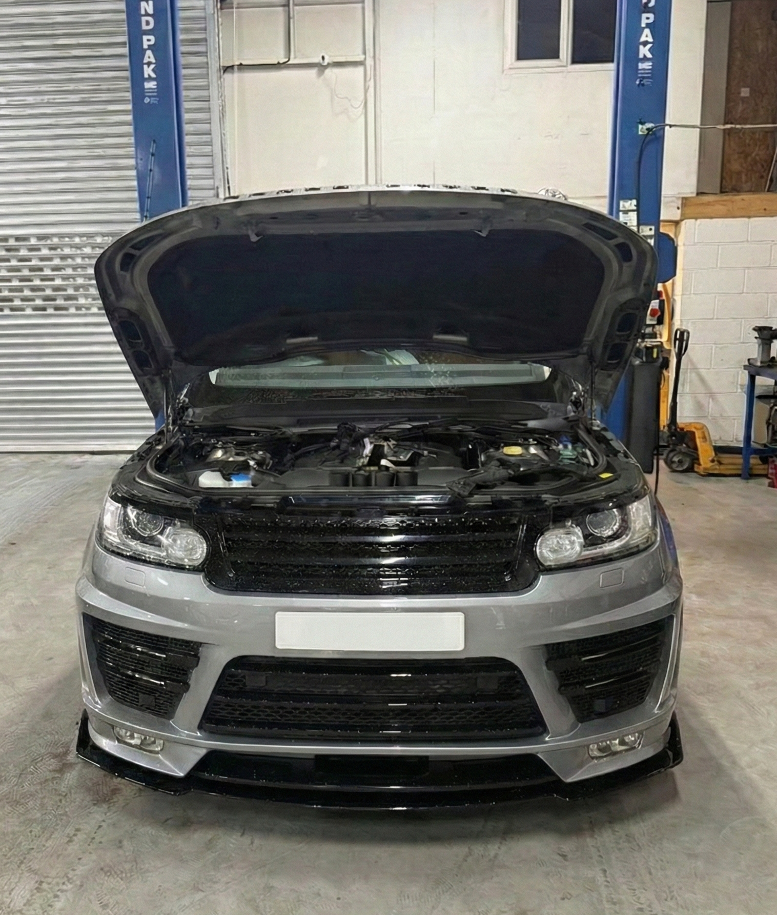 Land Rover Fault Code C1A20-64 Diagnosed During Brake and Suspension Assessment